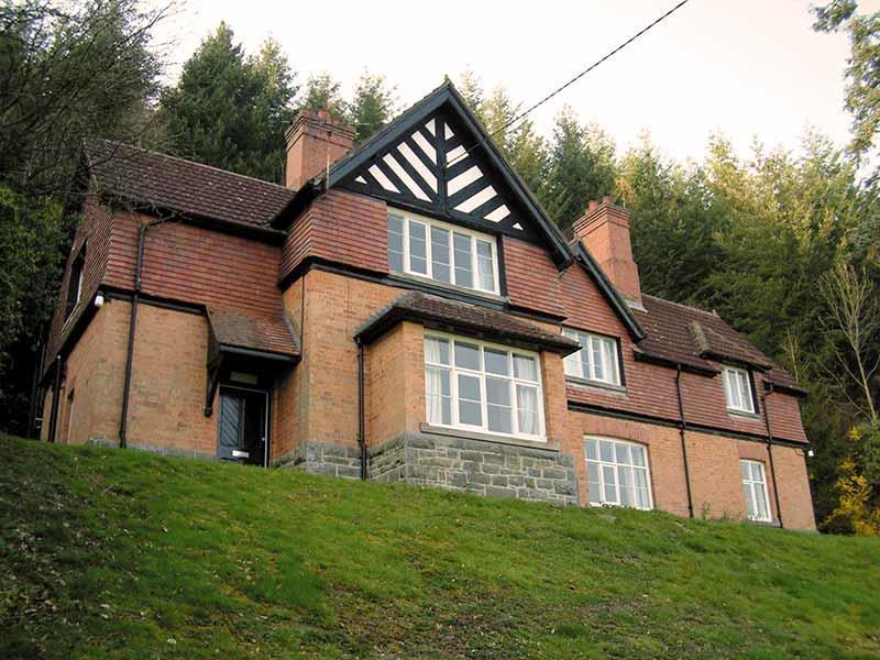 Гостевой дом Gregynog Hall Tregynon Экстерьер фото